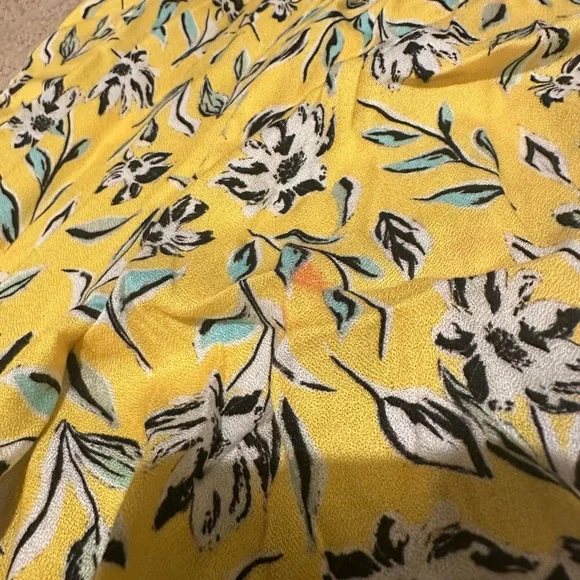 Alice + Olivia Yellow Floral Halter Jumpsuit - Picture 4 of 4